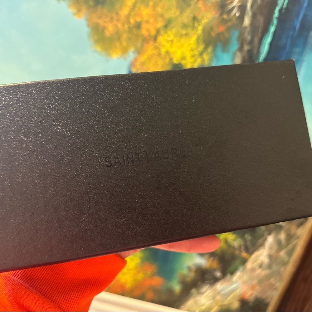 SAINT LAURENT eyeglasses CASE - Picture 6 of 7
